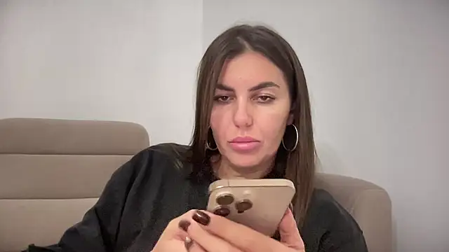 AngelinaMeov online show from October 21, 2025, 5:13 pm