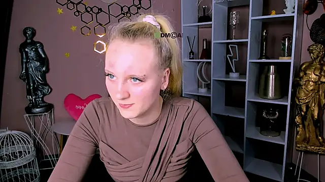 madam uliis online show from March 5, 2026, 4:36 pm