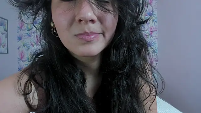 Snapshot of Asaray_T chatting on March 18, 2025, 7:42 pm Asaray T online show from March 18, 2025, 7:42 pm