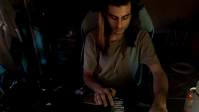 Snapshot of twink69Finger chatting on September 30, 2025, 2:55 pm twink69Finger online show from September 30, 2025, 2:55 pm