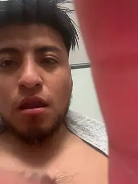 Snapshot of YAHIRALEJANDRIIIIII chatting on April 1, 2026, 2:56 am YAHIRALEJANDRIIIIII online show from April 1, 2026, 2:56 am