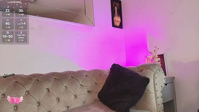 EllenaBoobs  online show from November 21, 2025, 5:50 am