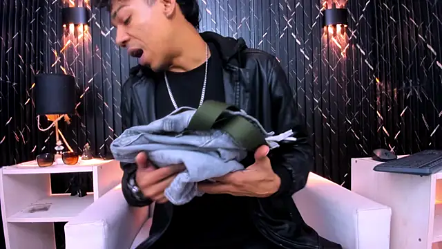 Gregory Sforza online show from November 10, 2025, 11:53 am