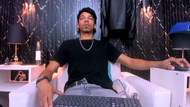 Gregory Sforza online show from November 13, 2025, 11:31 am