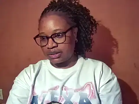 Snapshot of sexyamanda_ chatting on June 16, 2026, 9:17 pm sexyamanda online show from June 16, 2026, 9:17 pm