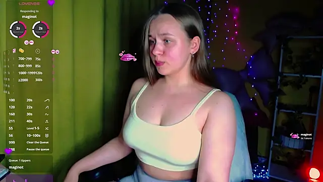 Snapshot of Lilysweet13 chatting on June 12, 2026, 10:08 pm Lilysweet13 online show from June 12, 2026, 10:08 pm