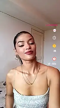 Snapshot of Aphrodite-777 chatting on July 18, 2026, 6:45 pm Aphrodite-777 online show from July 18, 2026, 6:45 pm