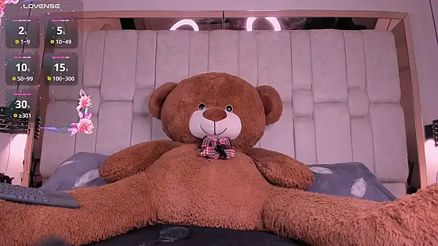 Daia Ortiz online show from October 19, 2025, 8:09 pm