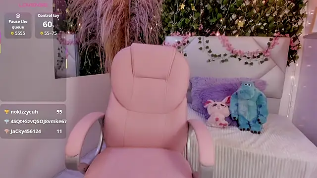 Abby Piink online show from December 13, 2025, 7:53 pm