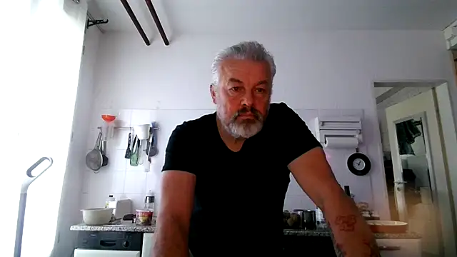 Berg Boy online show from November 30, 2025, 9:02 am