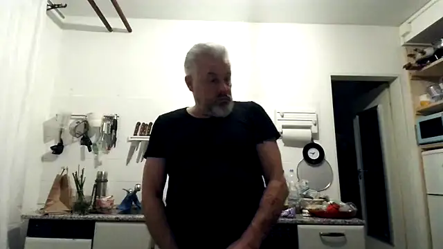 Berg Boy online show from January 18, 2026, 12:47 am