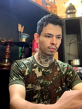 Snapshot of craxybaby chatting on October 31, 2025, 1:12 pm craxybaby online show from October 31, 2025, 1:12 pm