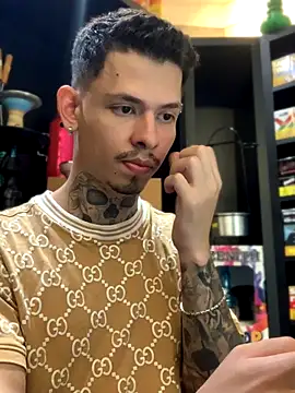 Snapshot of craxybaby chatting on November 5, 2025, 5:35 pm craxybaby online show from November 5, 2025, 5:35 pm