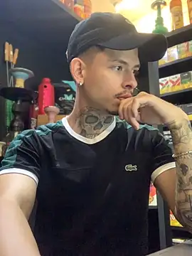 Snapshot of craxybaby chatting on November 8, 2025, 4:29 pm craxybaby online show from November 8, 2025, 4:29 pm