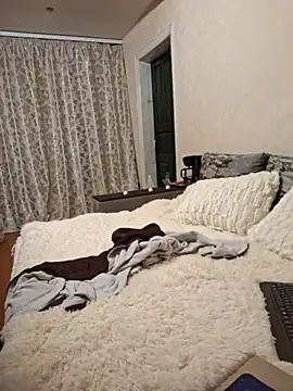 my Kazka online show from December 18, 2025, 3:29 pm