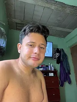 Mr brian03 online show from November 7, 2025, 5:02 pm