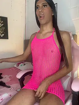 Snapshot of emily__sweet__ chatting on August 5, 2026, 10:18 am emily sweet online show from August 5, 2026, 10:18 am