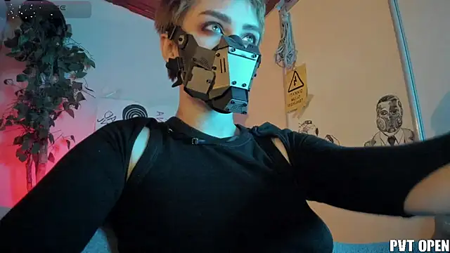 cos operator online show from June 14, 2026, 8:22 pm