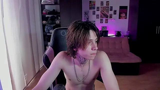 xIce Boy online show from May 10, 2026, 9:42 pm