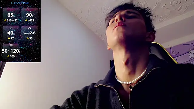 Snapshot of Thomass_shelbyy chatting on March 19, 2025, 12:45 pm Thomass shelbyy online show from March 19, 2025, 12:45 pm