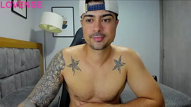 Snapshot of Dante_Storm chatting on September 24, 2025, 6:28 am Dante Storm online show from September 24, 2025, 6:28 am