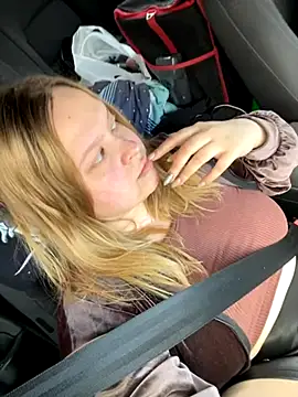 Snapshot of IMHORNYWET chatting on September 12, 2025, 10:04 am IMHORNYWET online show from September 12, 2025, 10:04 am