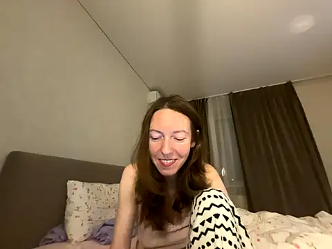 Aliniasky online show from November 7, 2025, 7:25 pm