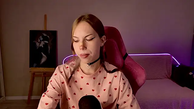 Snapshot of Pussy_Without_pussy chatting on October 23, 2025, 7:23 pm Pussy Without pussy online show from October 23, 2025, 7:23 pm