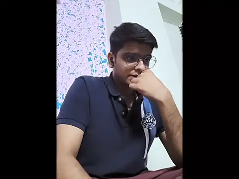 sutfvkii online show from October 23, 2025, 1:32 pm