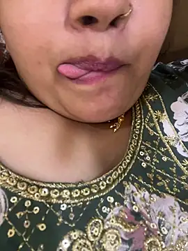 Catchybusty online show from June 2, 2026, 10:50 am