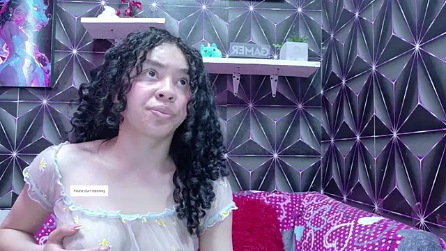 Snapshot of Tracy_KS chatting on September 15, 2025, 1:33 pm Tracy KS online show from September 15, 2025, 1:33 pm