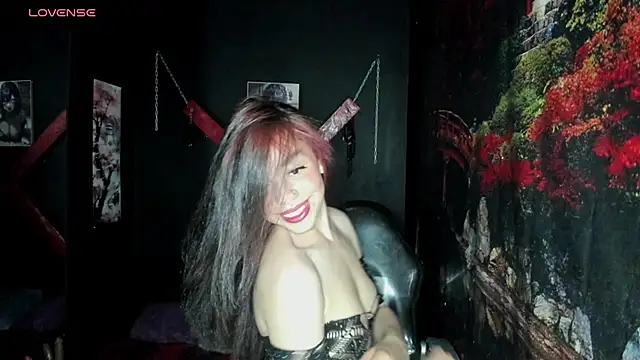 Tracy KS online show from November 7, 2025, 5:07 am