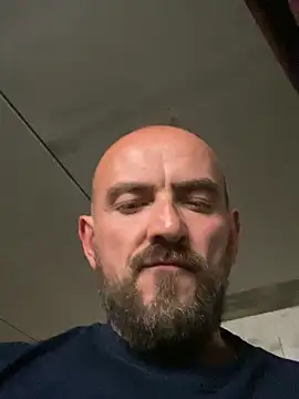 Rimmingtop online show from June 1, 2026, 9:16 pm