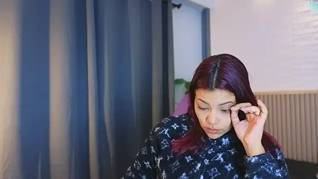 TiffanyWalk online show from January 19, 2026, 11:25 am