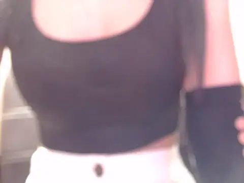 Snapshot of TheMostBeautifullGirl- chatting on October 31, 2025, 6:20 pm TheMostBeautifullGirl- online show from October 31, 2025, 6:20 pm