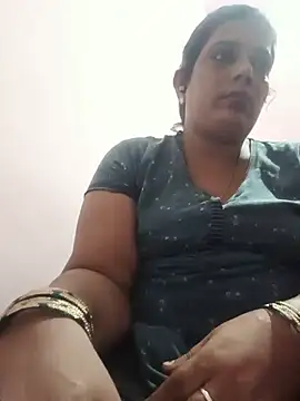 Snapshot of kissmetha chatting on July 7, 2026, 8:35 pm kissmetha online show from July 7, 2026, 8:35 pm