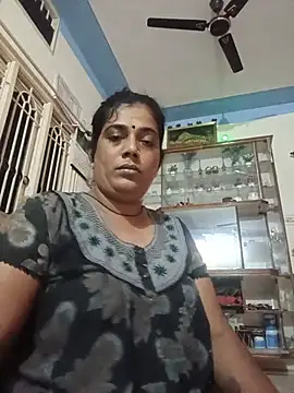 Snapshot of kissmetha chatting on July 15, 2026, 3:06 pm kissmetha online show from July 15, 2026, 3:06 pm