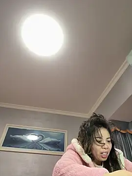 aa520uv online show from February 17, 2026, 1:57 am