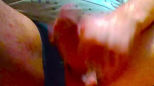 Snapshot of __X__ chatting on September 22, 2025, 6:10 pm X online show from September 22, 2025, 6:10 pm