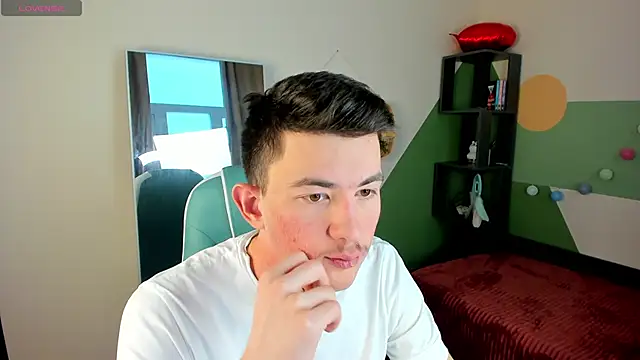 Danny  Magic online show from March 14, 2025, 2:30 pm