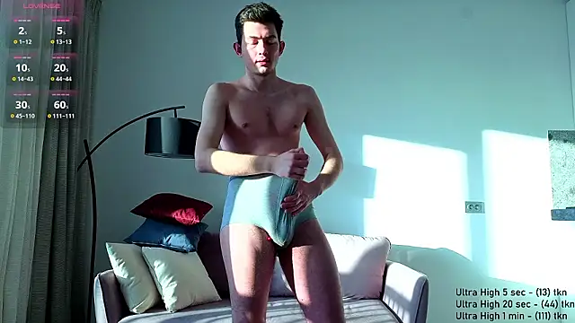 Snapshot of Danny__Magic chatting on February 3, 2026, 7:57 am Danny Magic online show from February 3, 2026, 7:57 am