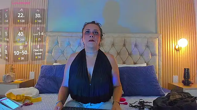 Hera goddesss online show from October 31, 2025, 6:53 pm