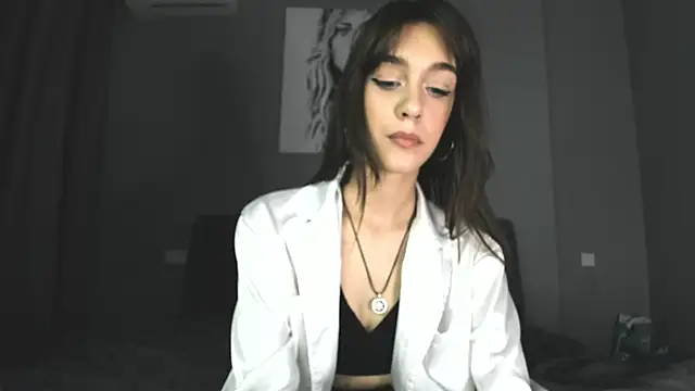 Snapshot of Elli_Lourence chatting on March 13, 2025, 1:54 am Elli Lourence online show from March 13, 2025, 1:54 am