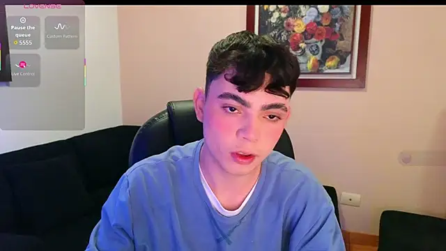 lukeboyce33 online show from October 21, 2025, 1:06 am