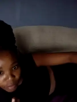 Hotytoty26 online show from April 15, 2026, 2:46 pm