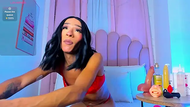 NicoleMadrird online show from February 2, 2026, 7:23 pm