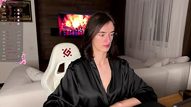 Snapshot of TwinTemptations chatting on October 11, 2025, 7:01 pm TwinTemptations online show from October 11, 2025, 7:01 pm