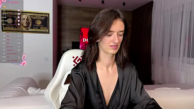 Snapshot of TwinTemptations chatting on November 5, 2025, 9:48 pm TwinTemptations online show from November 5, 2025, 9:48 pm