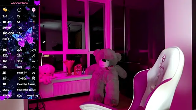 TwinTemptations online show from March 26, 2026, 8:14 pm