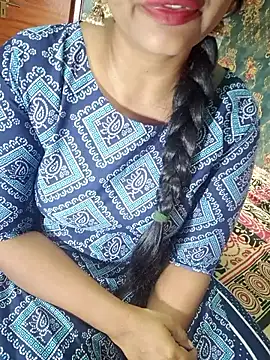 Shalini telugu09 online show from November 24, 2025, 6:46 am